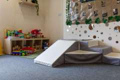 Heaton Park View Nursery-Little Lambs (16 months–2 years)