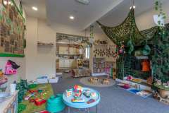 Heaton Park View Nursery-Tiny Lambs (0-16 months)