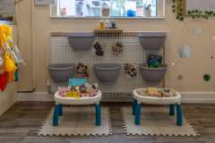 Heaton Park View Nursery-Tiny Lambs (0-16 months)